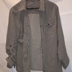 Notations Woman Black And White Minimalist Button Down Shirt | Size 1X